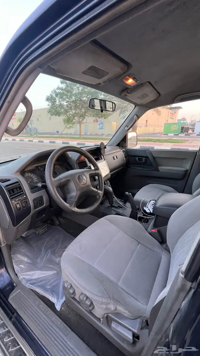 للبيع باجيرو GLS موديل 2004 28