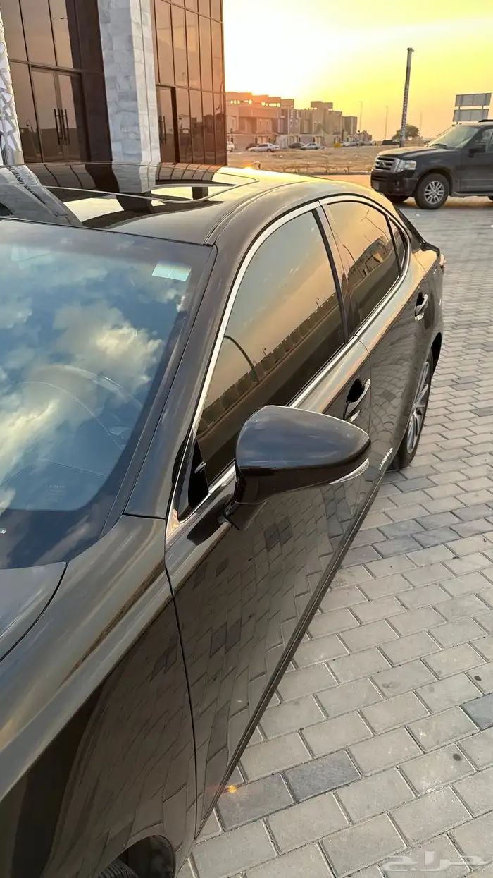 لكزس ES300h ( هايبرد .. كندي ) 3