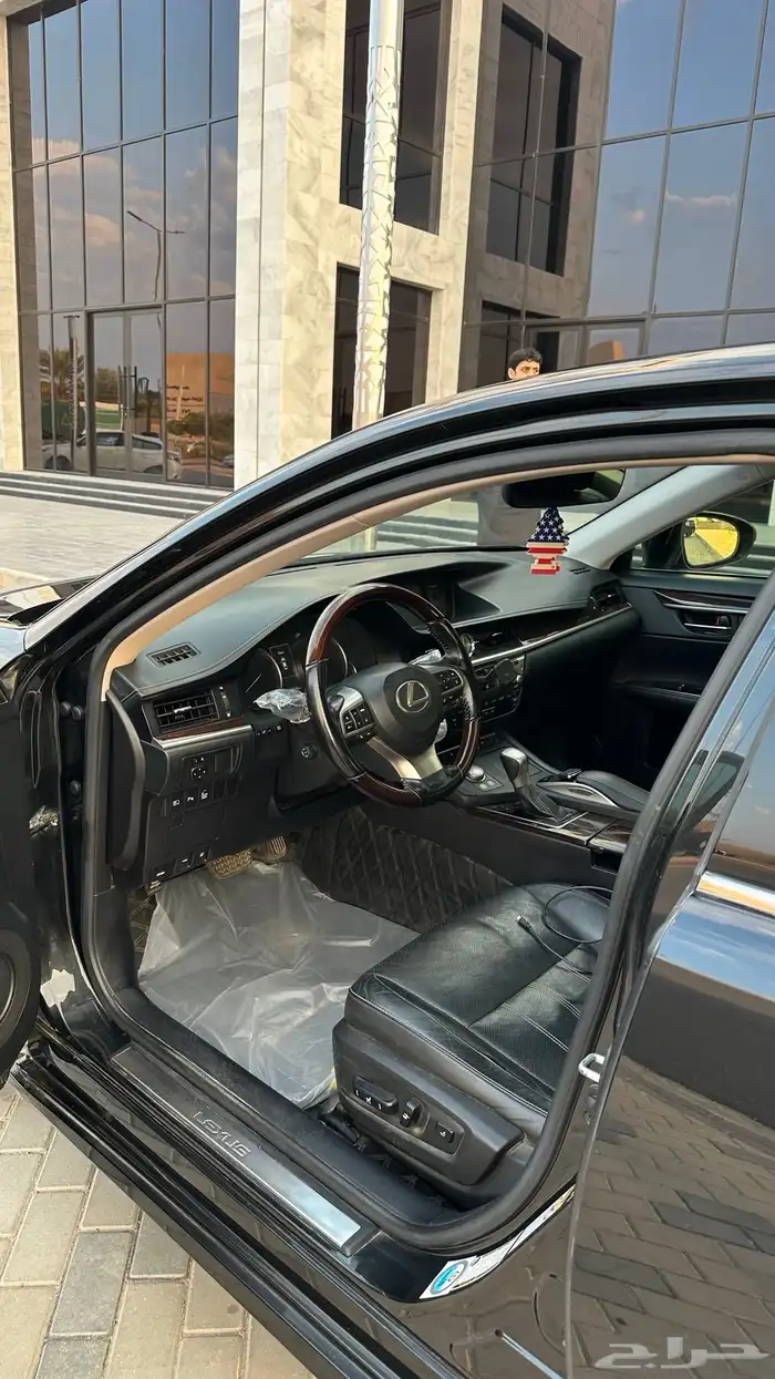 لكزس ES300h ( هايبرد .. كندي ) 14