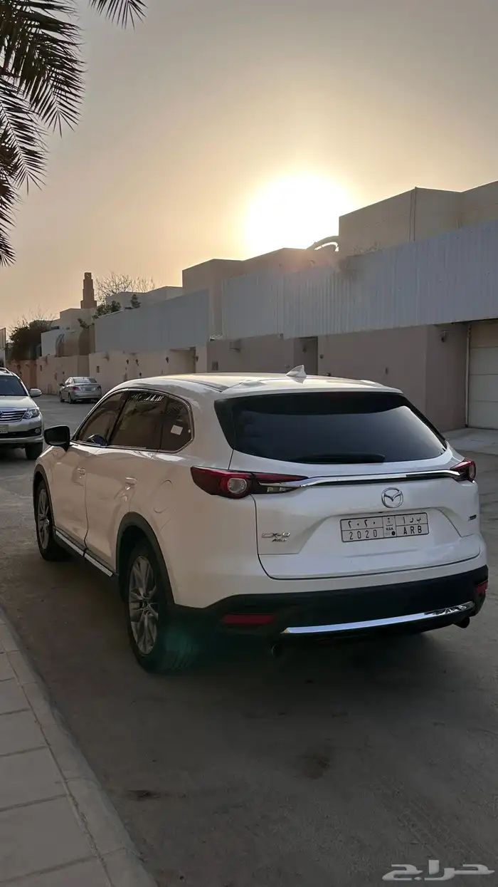 مازدا cx9 سقنتشر على يدي وكالة 2020 لوحتها مميزة 2020 4