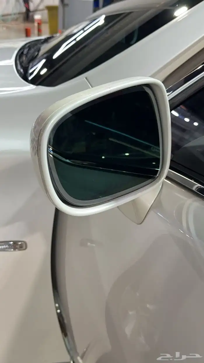 لكزس LS460 سعودي عبدالطيف جميل 9