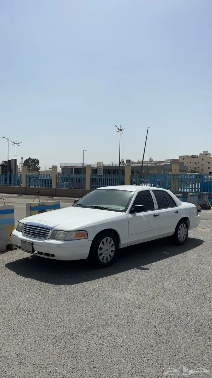 فورد فكتوريا 2010 0
