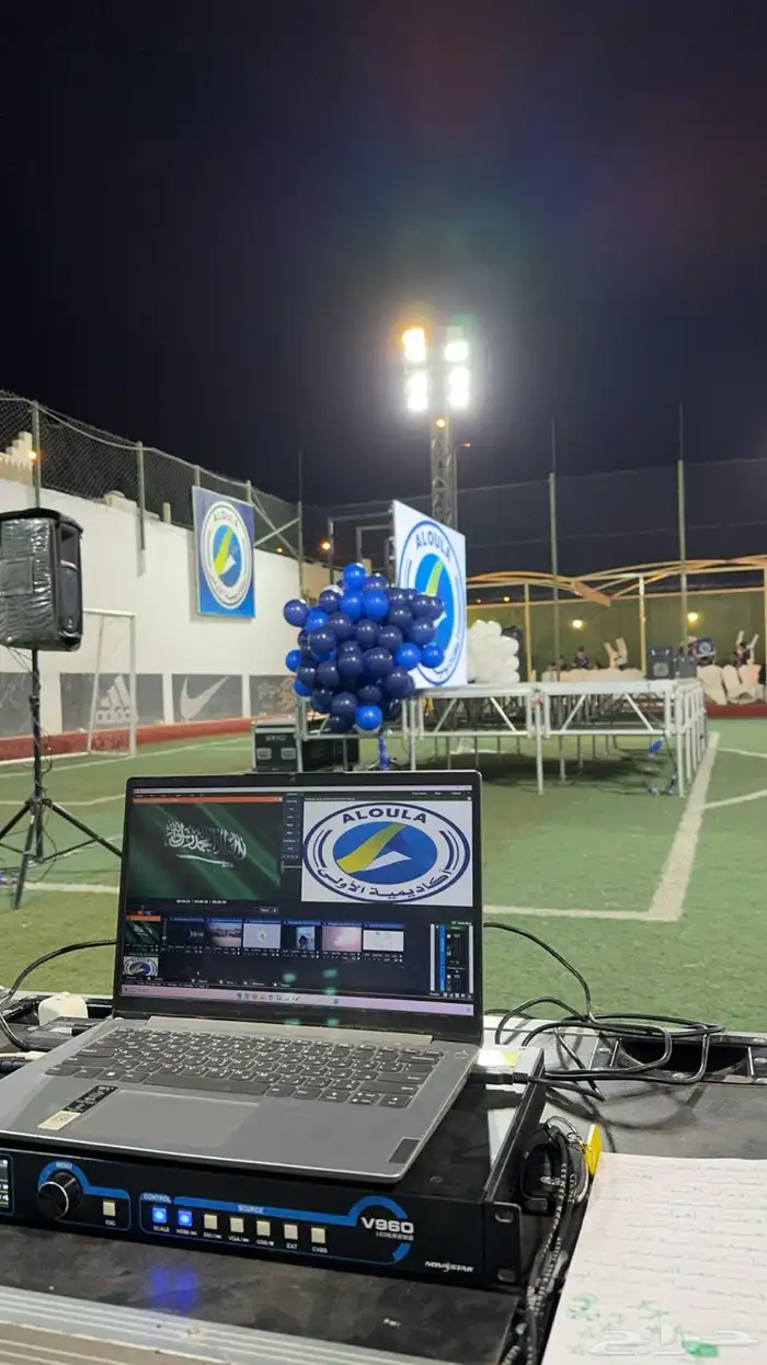 تأجير شاشات واضائات وصوت وستيج 14