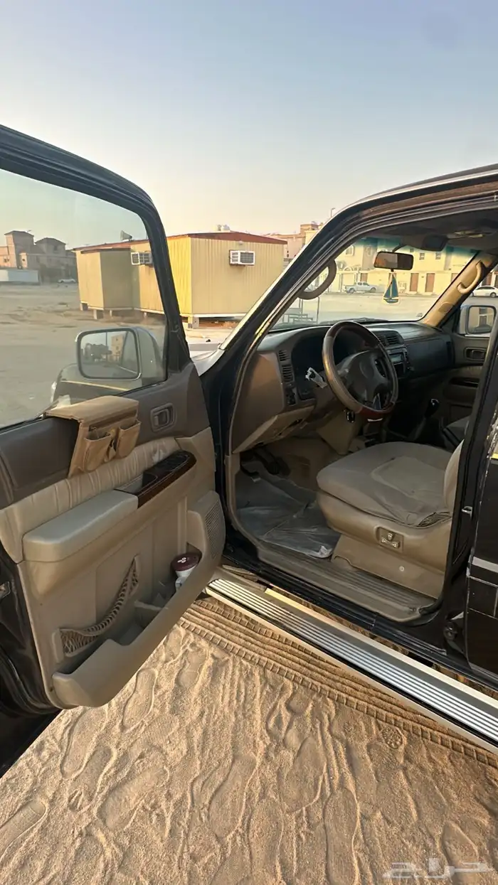 نيسان 4500 10