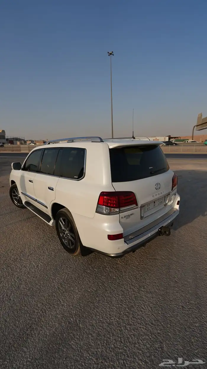 جيب لكزس LX 570 -2015 35