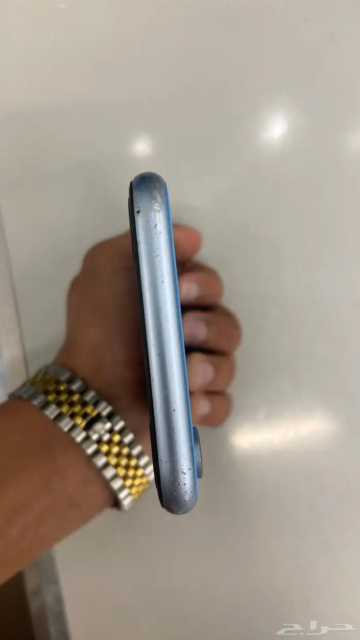 ايفون اكس ار 4