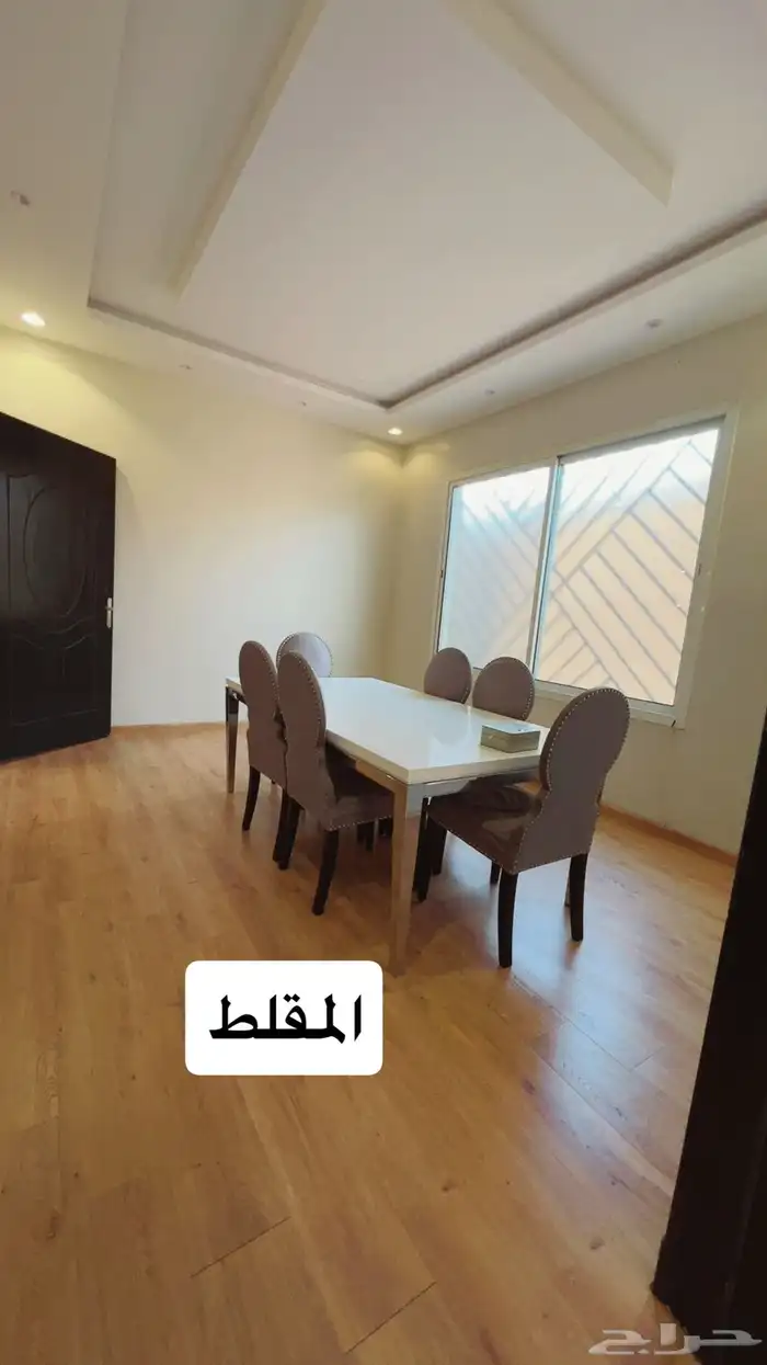 فله مساحة 250 للايجار 12