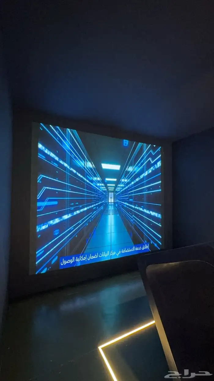 تأجير شاشات واضائات وصوت وستيج 50