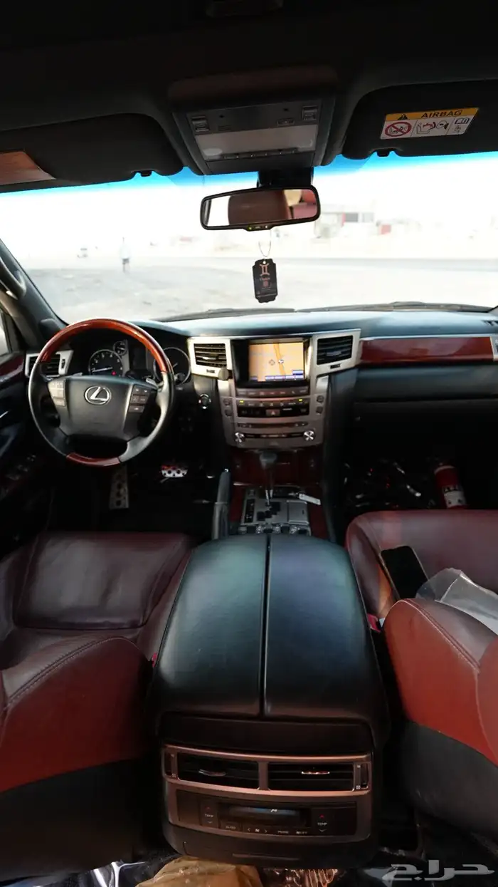 جيب لكزس LX 570 -2015 25