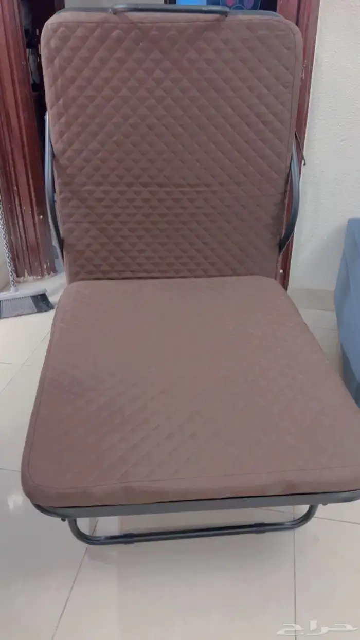سرير قابل للطي مستخدم 2