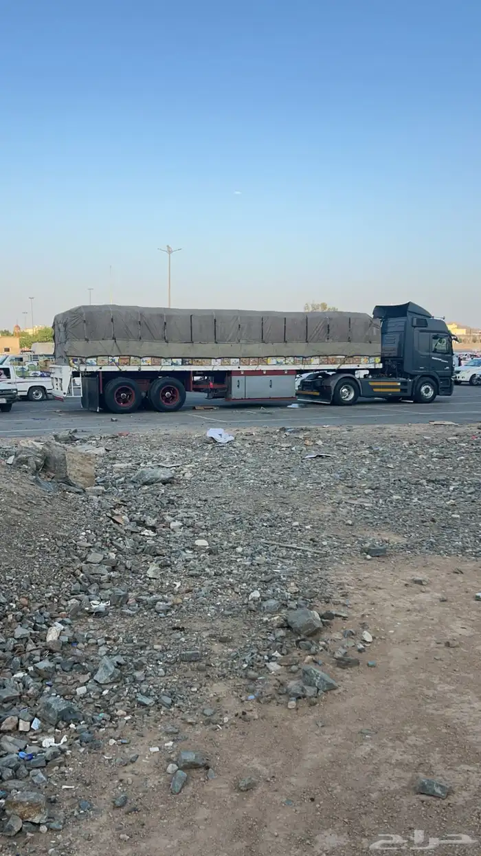 تريلات للنقل البضايع 2
