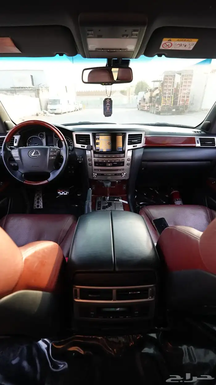 جيب لكزس LX 570 -2015 23
