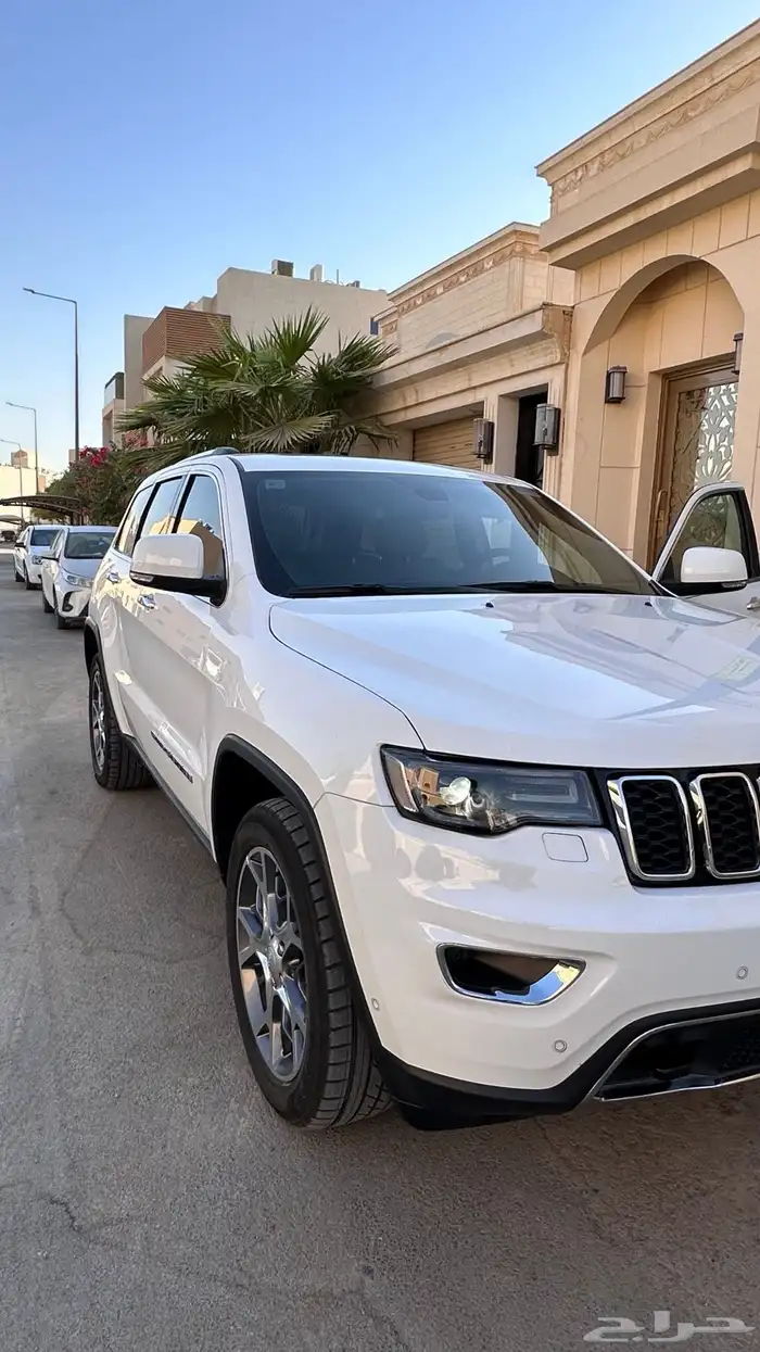 جراند شيروكي Jeep grand Cherokee 7