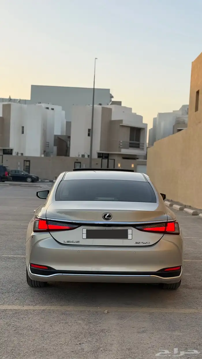 لكزس ES250 2019 3