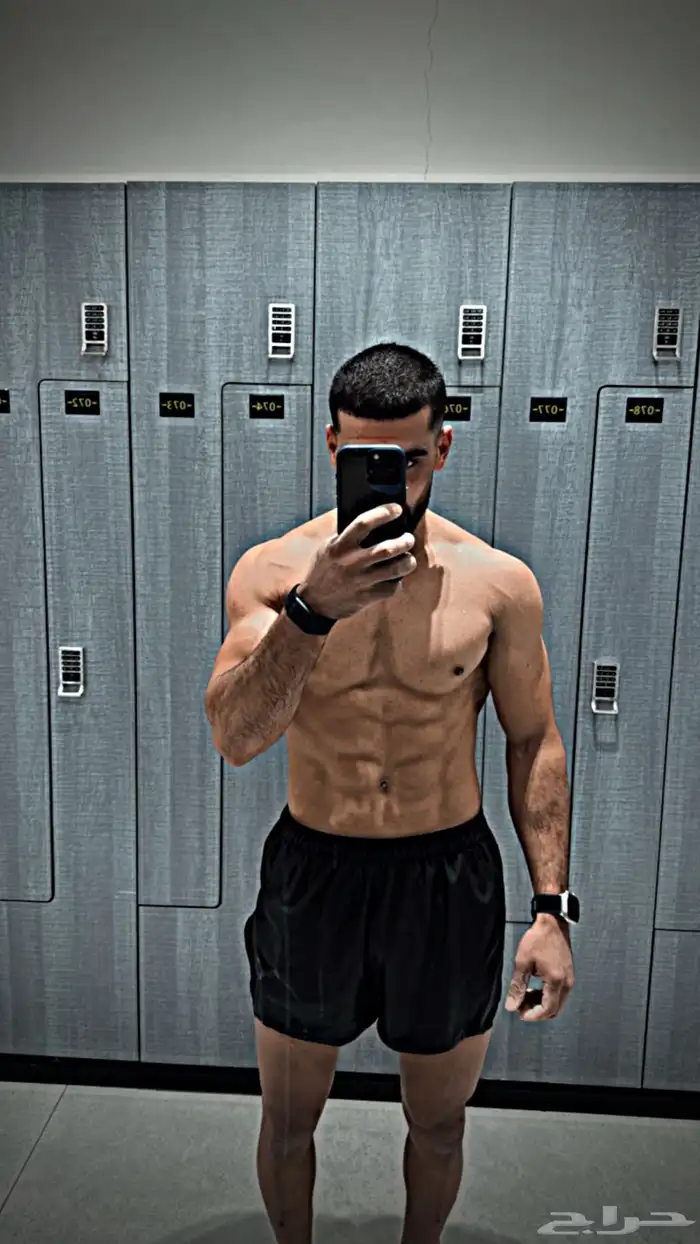 مدرب رياضي لرياضة calisthenics واللياقة بدنية 2