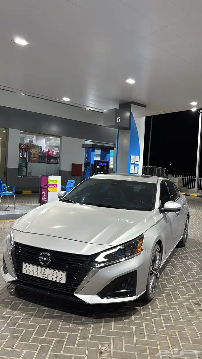 نيسان التيما 2024 SV 1