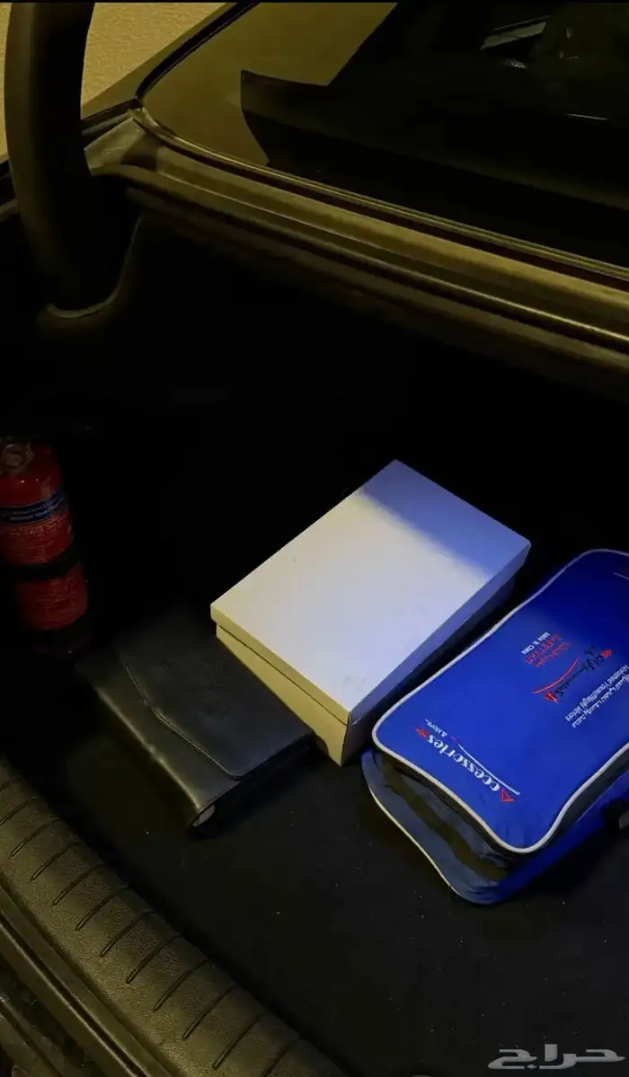جنسس رويال V6 اللون اسود 10