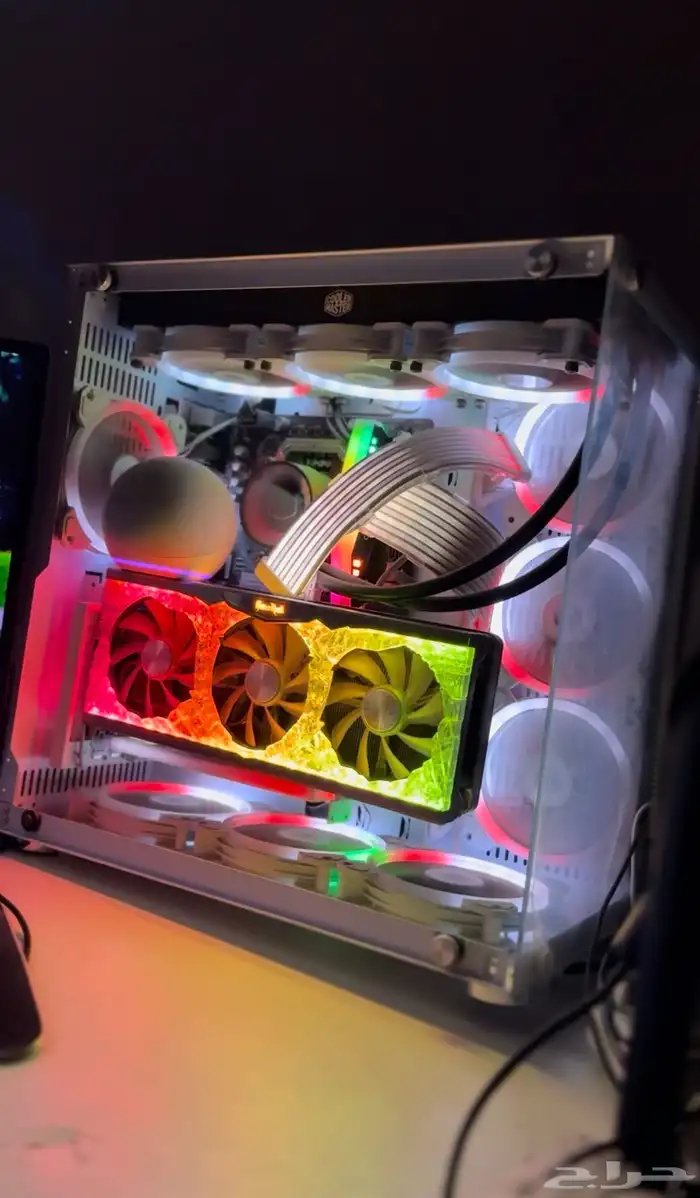 إعلان بيع PC قوي وجاهز للألعاب والتصميم مع سيت أب كامل 4
