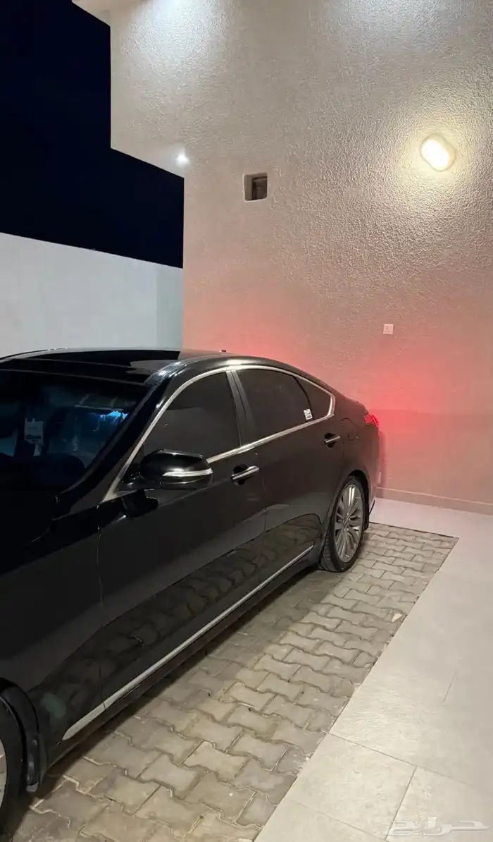 جنسس رويال V6 اللون اسود 7