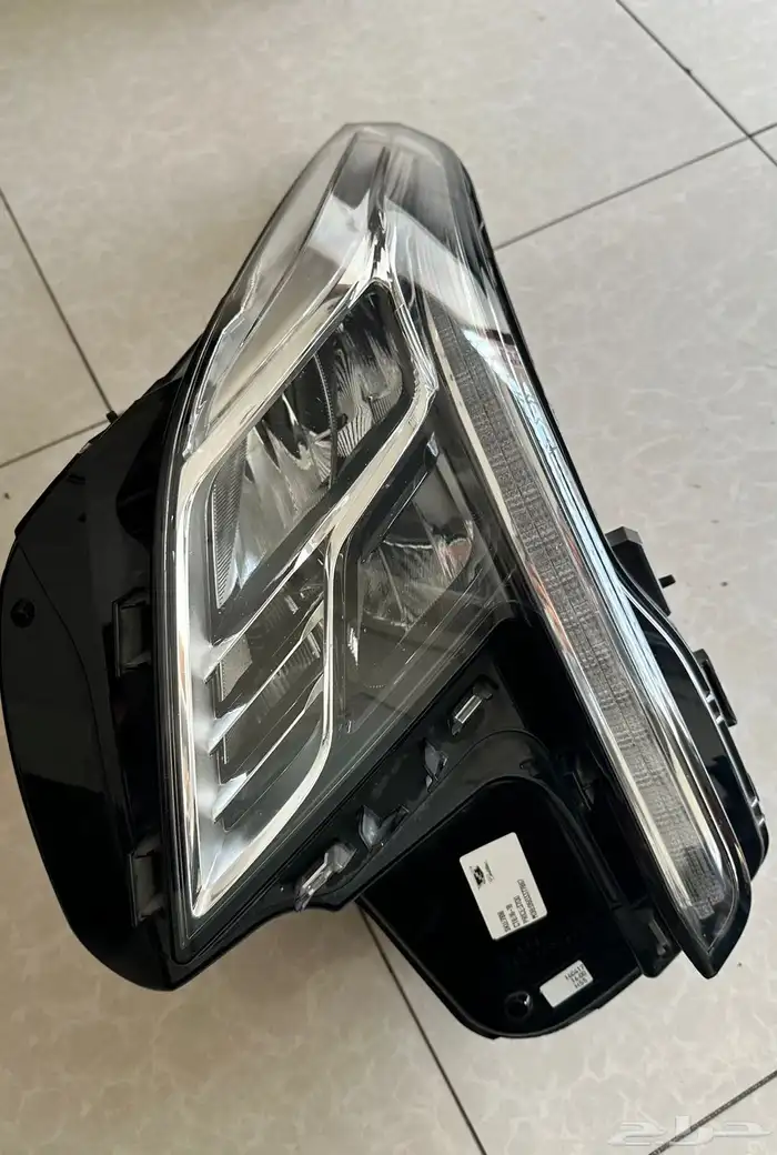 شمعه كاديلاك يمين CT6 2017-2019 0