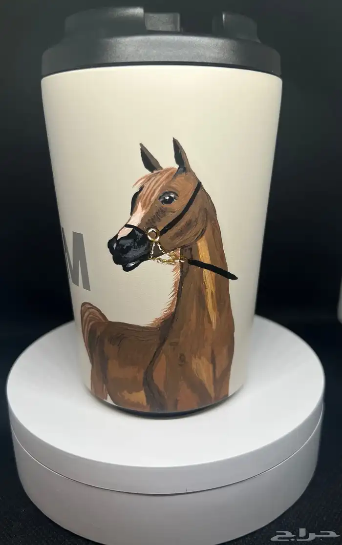 كوب هاف مليون مرسوم يدويا. 1