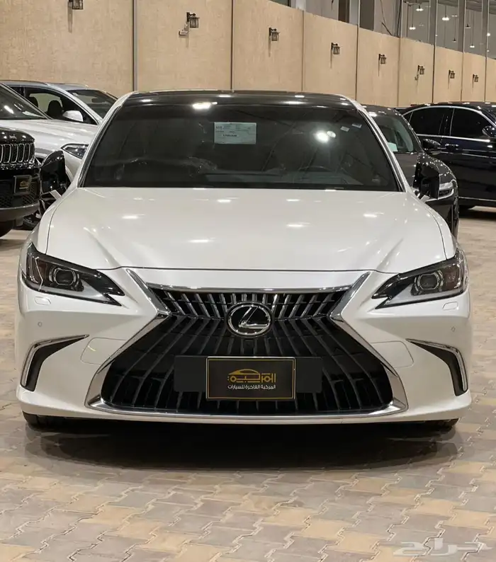 لكزس ES350 موديل 2023 2