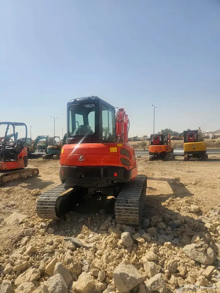 تاجير حفار صغيره بكلين 1