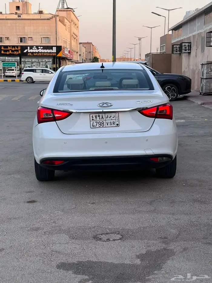 شيري اريزو 2023 5