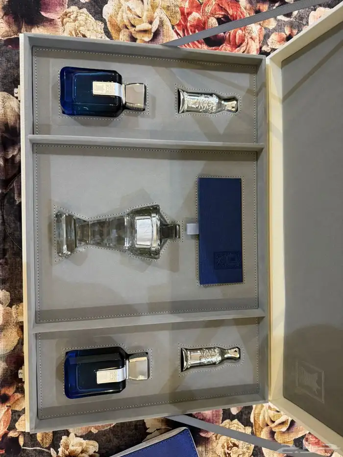 بوكس هديه للبيع جديد من العربيه للعود 0