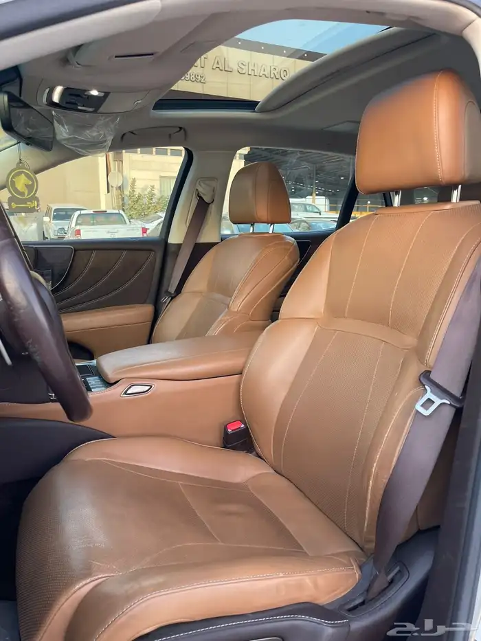 لكزس LS 350. 2019 11