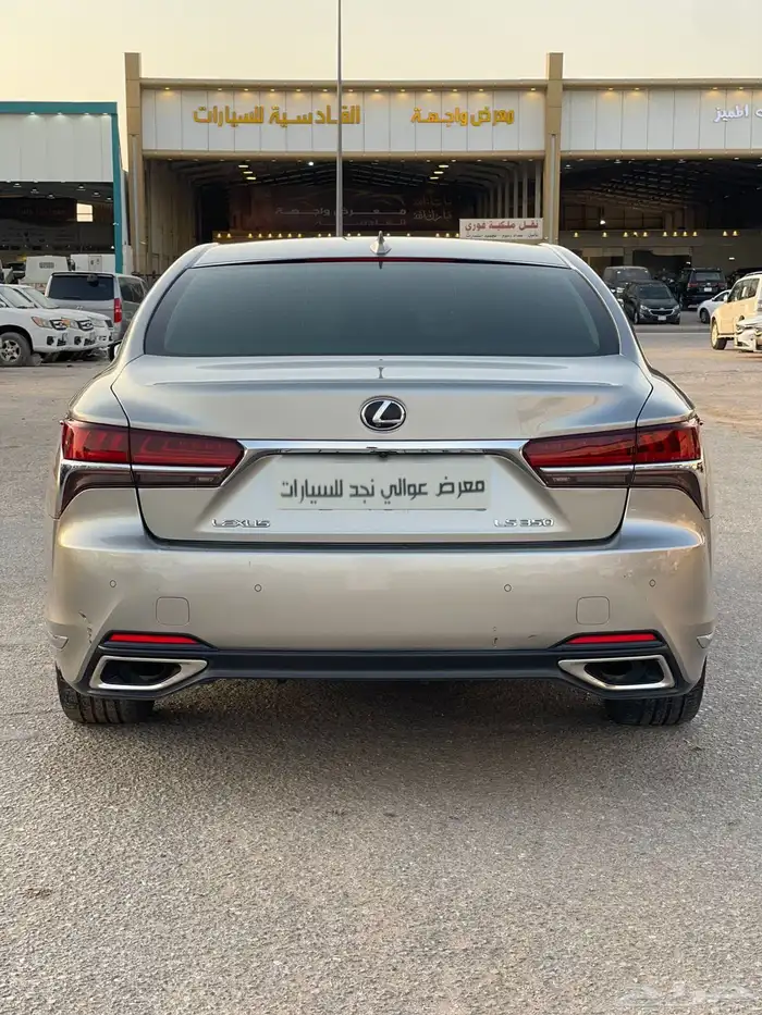 لكزس LS 350. 2019 6