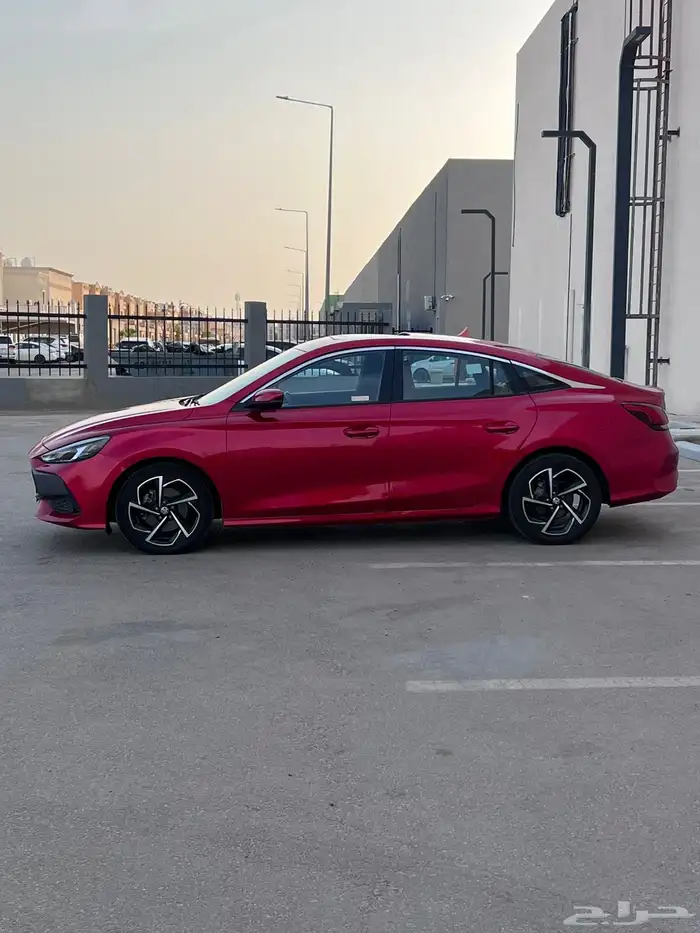 ام جي جي تي MG 2022 فل كامل 13