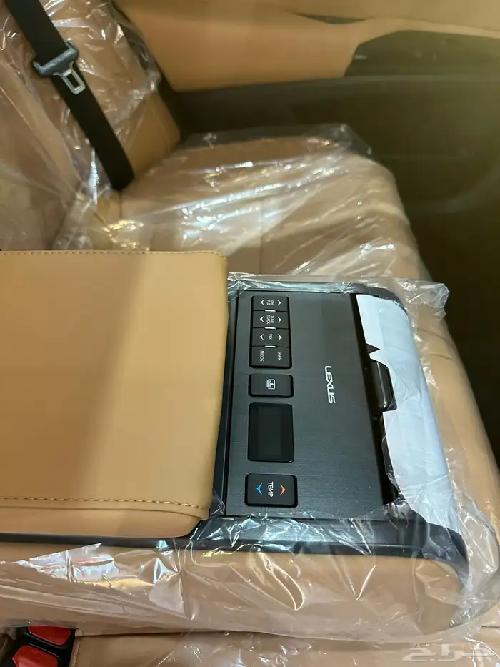 لكزس ES350 CC 2025 سعودي اصفار 8