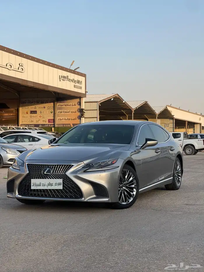 لكزس LS 350. 2019 1