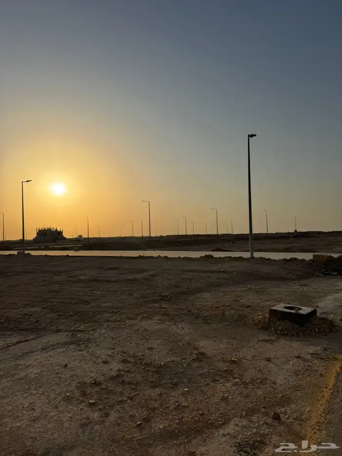 للبيع اراضي في العقاريه بارك 2