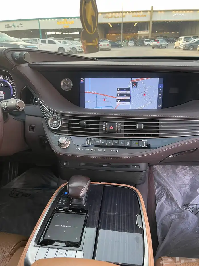 لكزس LS 350. 2019 9