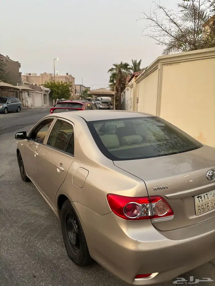 Toyota Corolla 3013 6