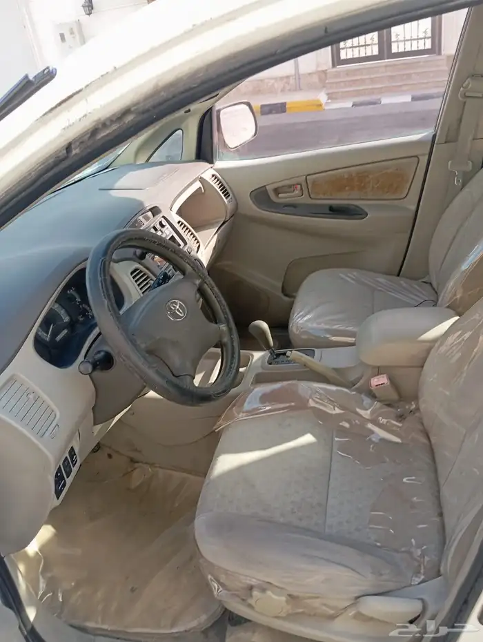 سيارة أنوفا 2010 4