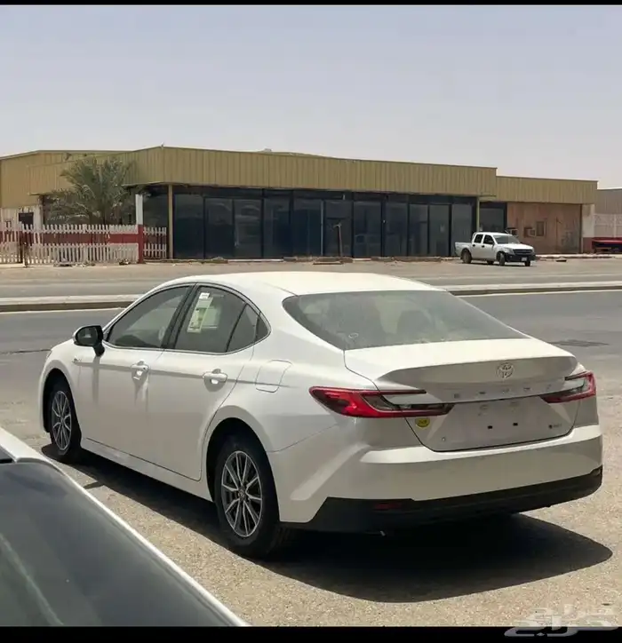 كامري استندر هايبرد 1