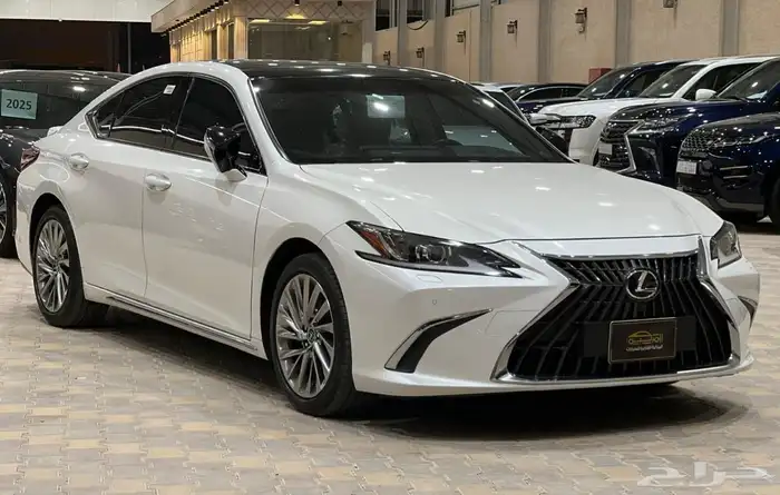 لكزس ES350 موديل 2023 0