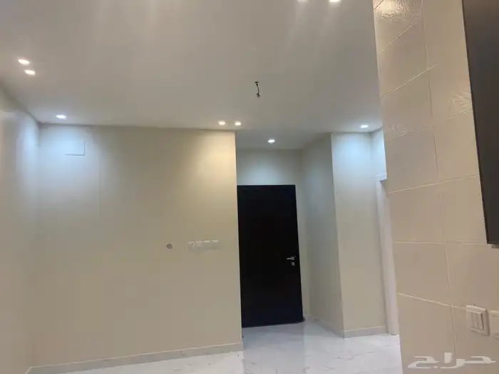 شقه بحي الوفاء غرفتين وصاله الاجار شهري 1500 4