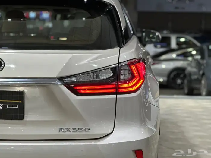 لكزس RX 350 BB فل كامل موديل 2017 6
