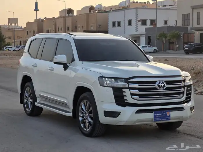 لاندكروزرGXR2022 L4 2