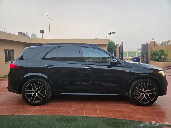 مرسيدس GLE53 أمريكي 3