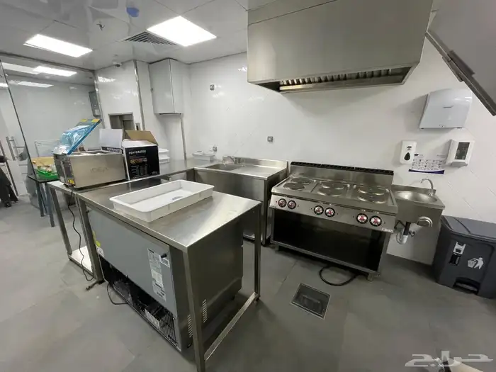 مصنع الاحتراف للإضاءة والصناعه 53