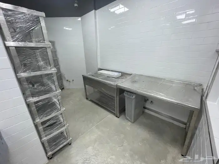 مصنع الاحتراف للإضاءة والصناعه 51