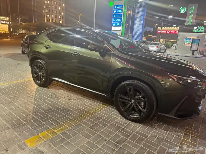 لكزس Nx 350 2024 18