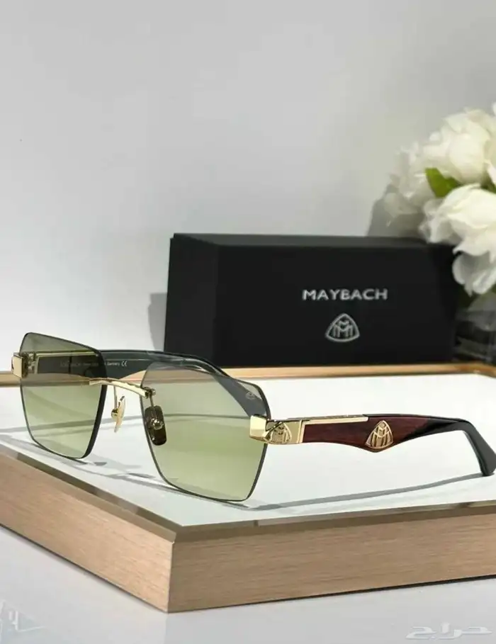 نظارة مايباخ الشمسية 0