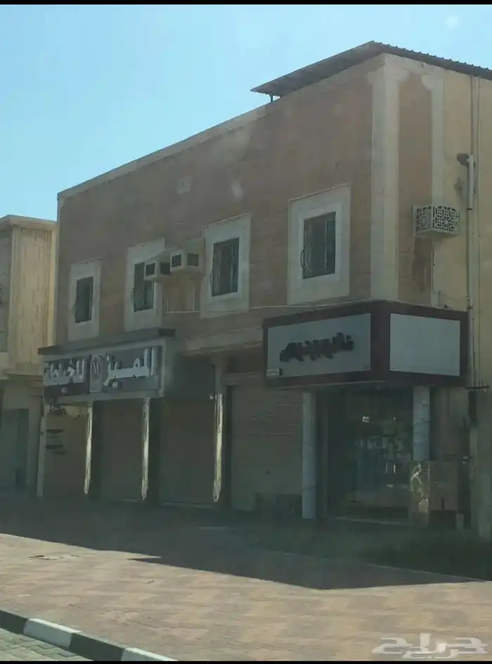 عمارة للبيع في رأس تنورة 2
