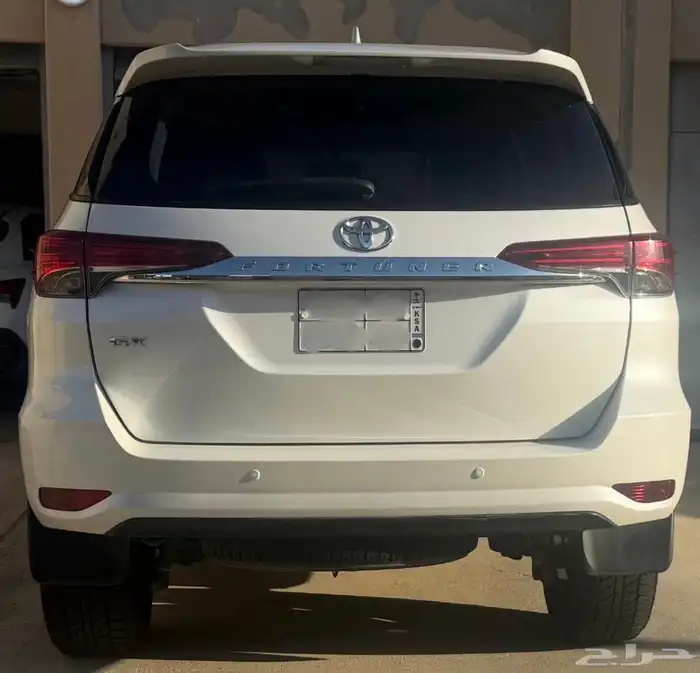 فورتشنر 2019 -GX سعودي بدي وكاله دبل 4X4 بنزين 4 سلندر 4